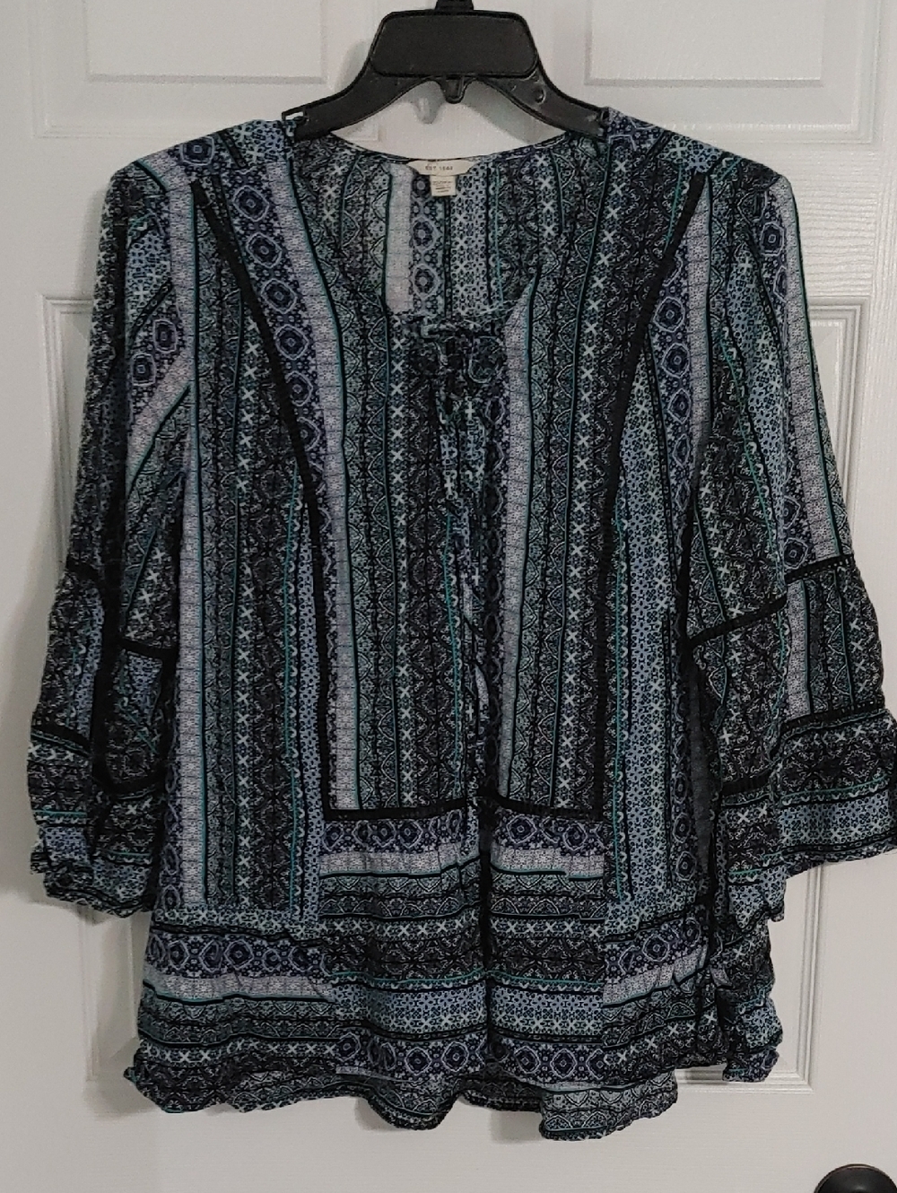 Peasant Blue Tunic with a tie neckline an 3/4 sleeve Size 22/24W EUC